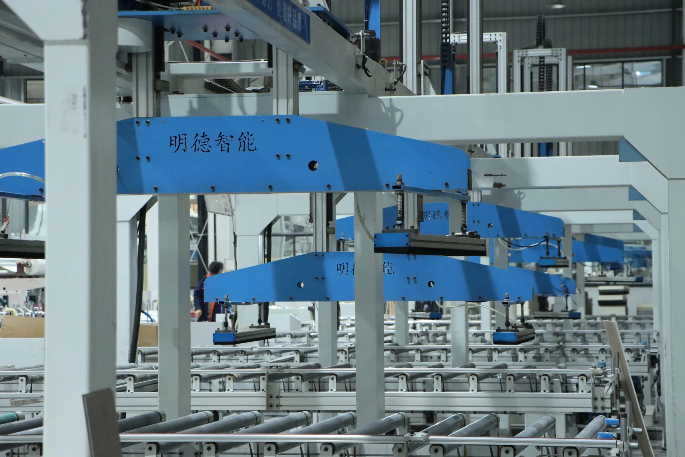 Hubei · close view of the flat-lamination equipment