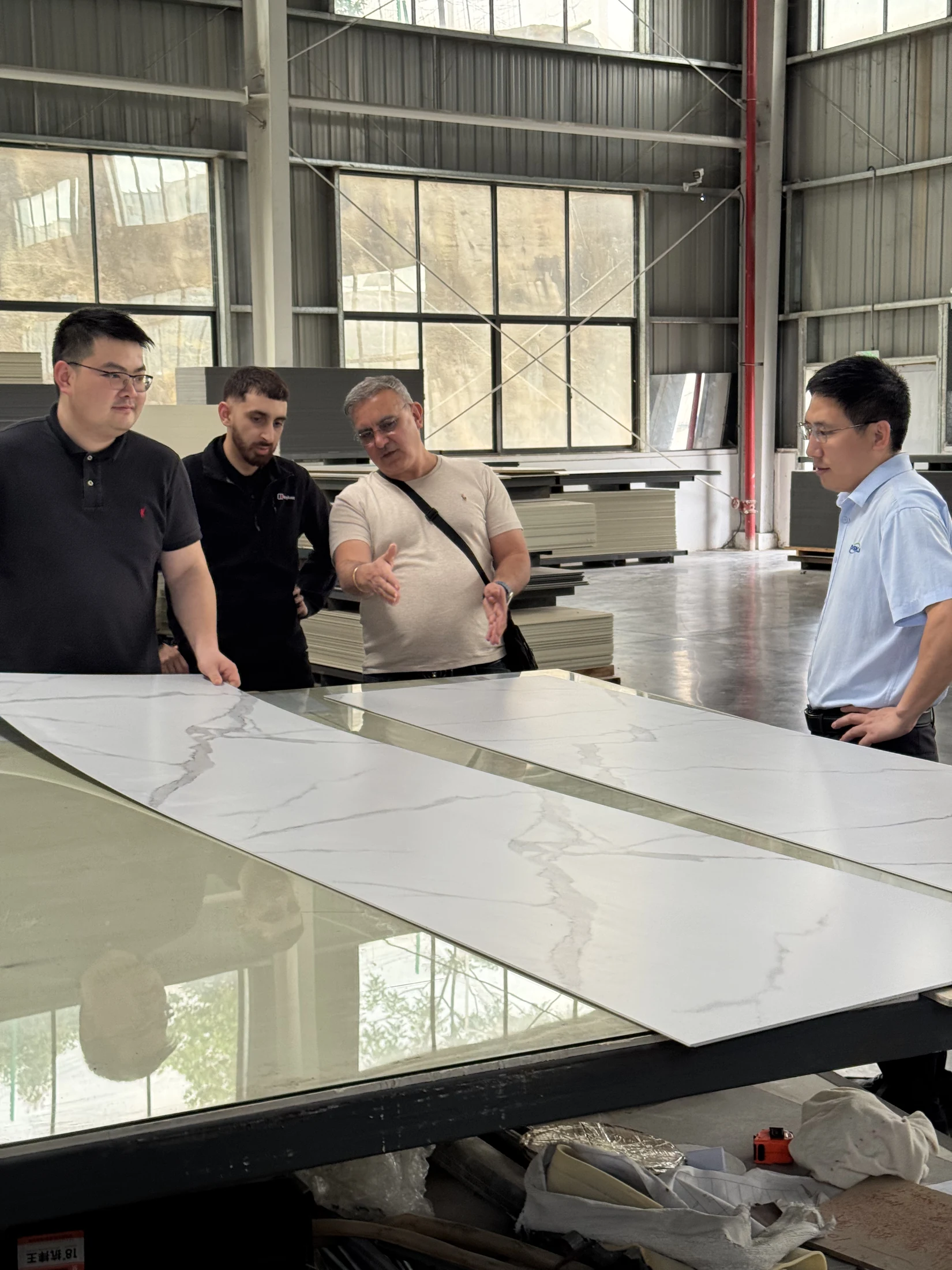 Partner sample and surface discussion