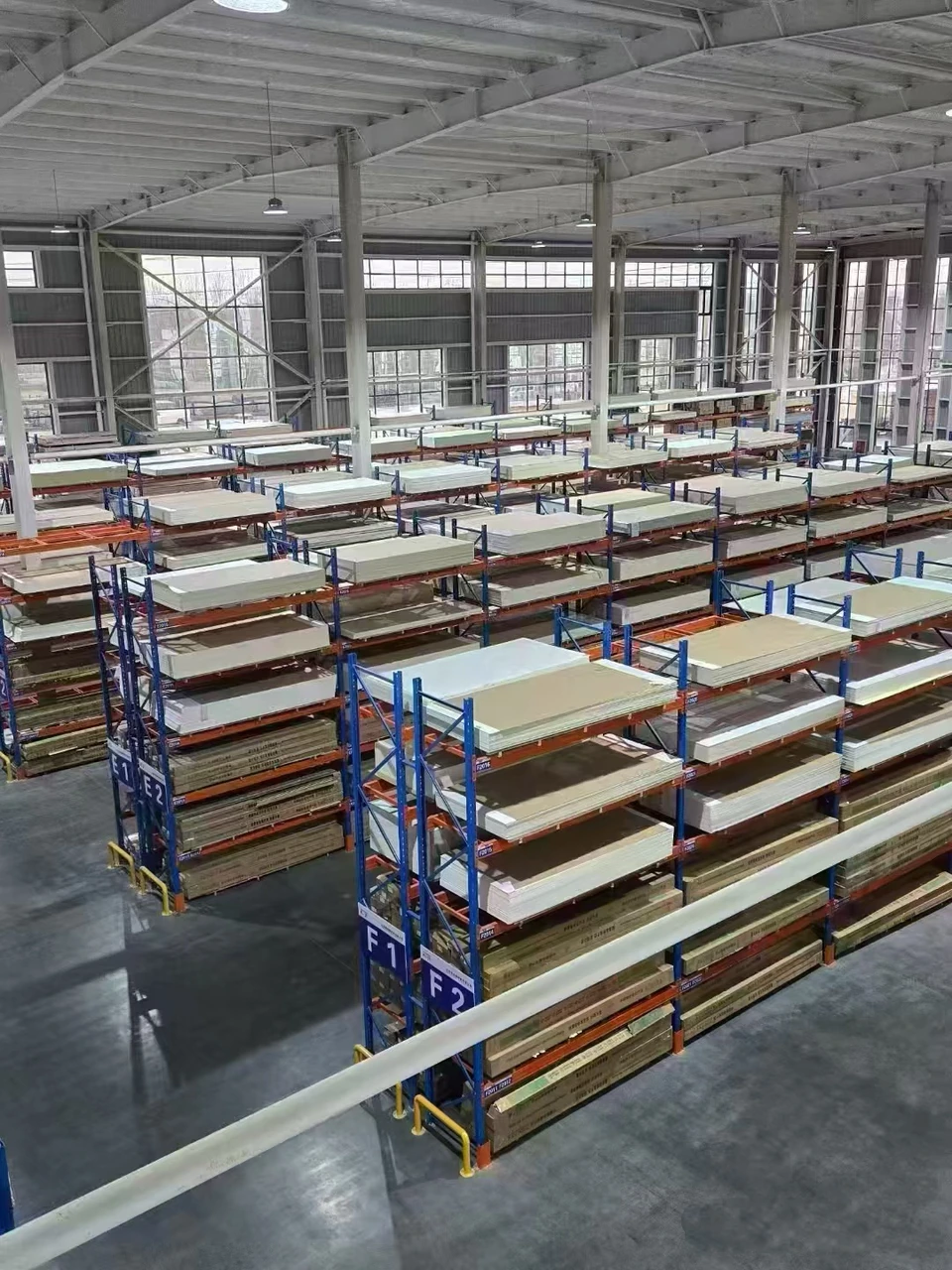 Panel storage aisles